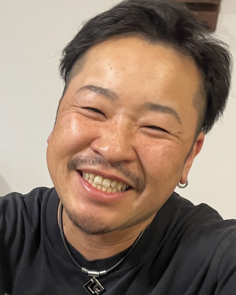 優建装 代表 田中 優 — 野田市の外壁塗装専門店